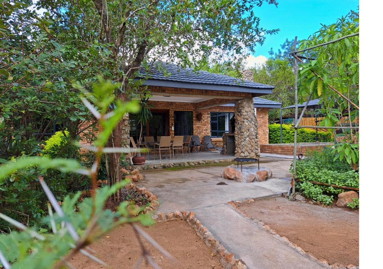 Villa Lion King Marloth Park Esterno foto