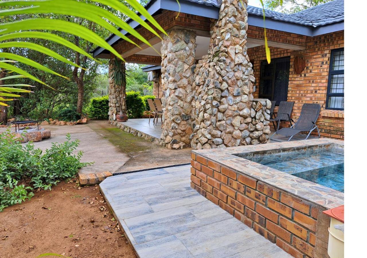 Villa Lion King Marloth Park Esterno foto